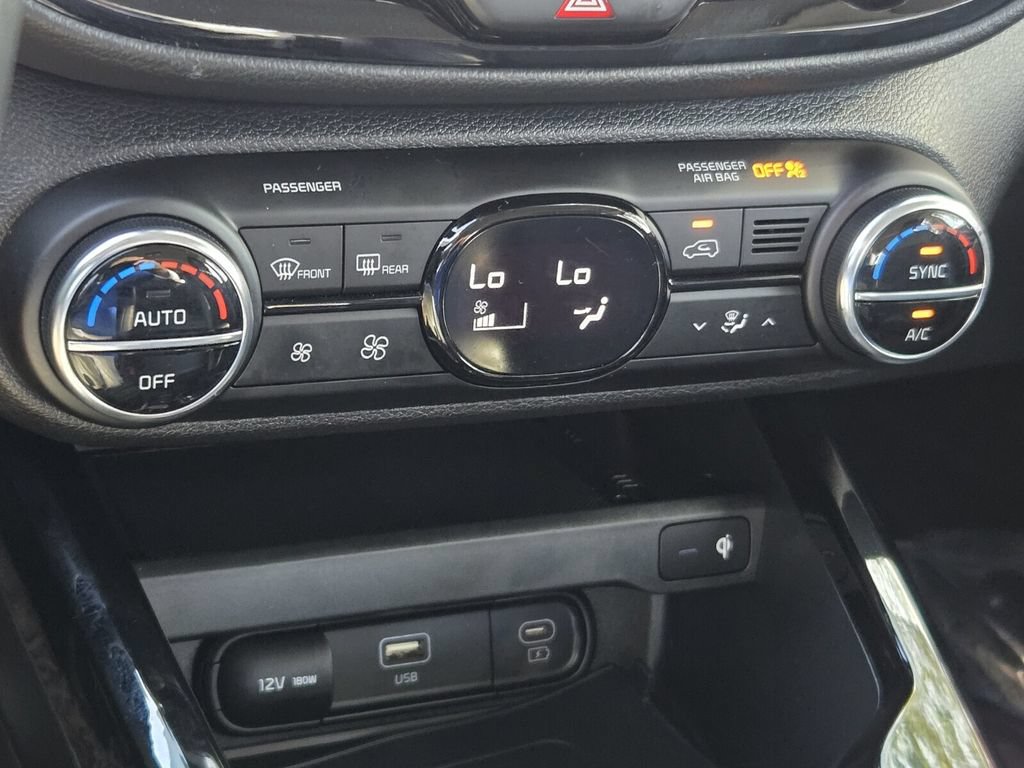 Used 2023 Kia Soul GT-Line w/ GT-Line Technology Package FWD image 18