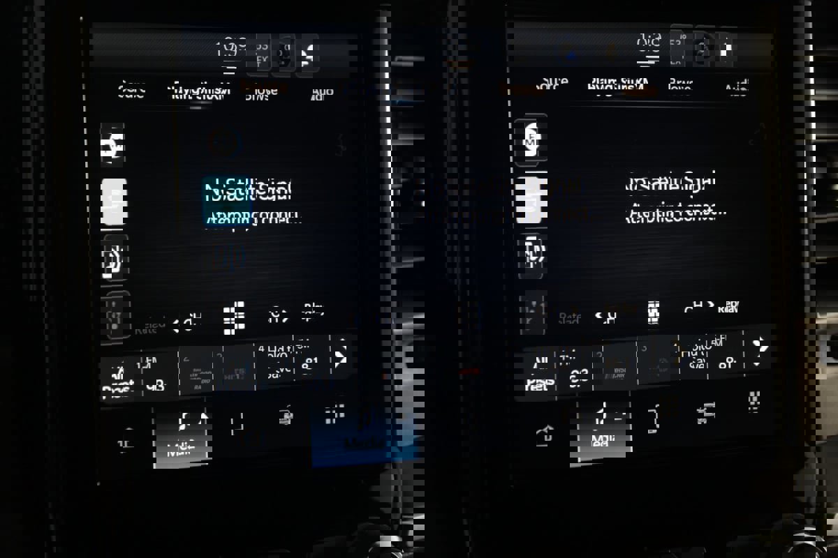 Used 2025 RAM 2500 Lone Star image 32