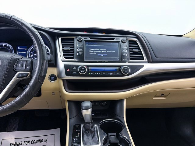 Used 2018 Toyota Highlander XLE image 9