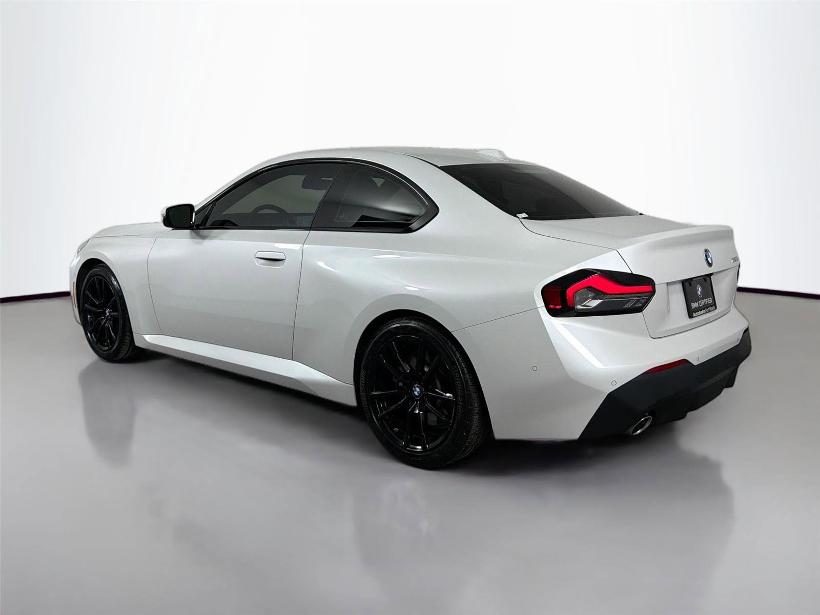 Certified 2024 BMW 230i Coupe w/ Premium Package RWD image 7