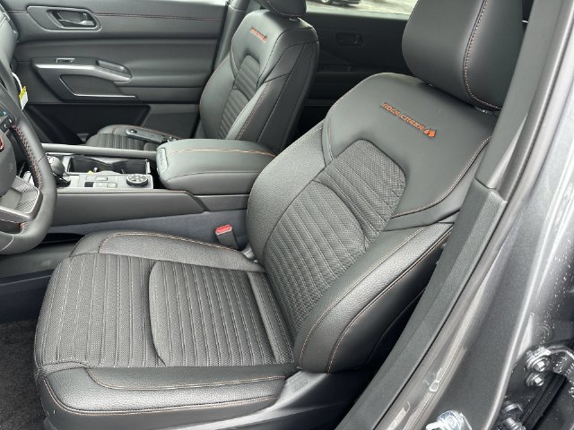 New 2026 Nissan Pathfinder Rock Creek AWD/4WD image 16