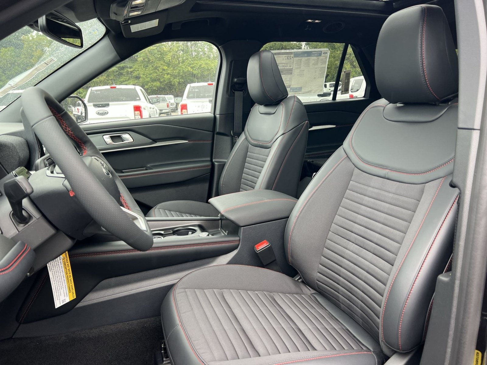 New 2026 Ford Explorer ST-Line w/ ST-Line Street Pack AWD/4WD image 13