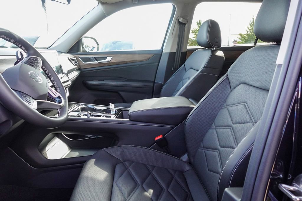 New 2026 Volkswagen Atlas SE image 13