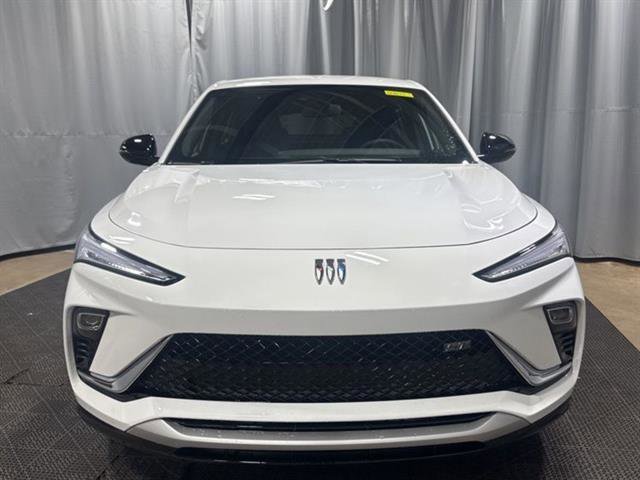 New 2026 Buick Envista Sport Touring w/ Convenience I Package image 2