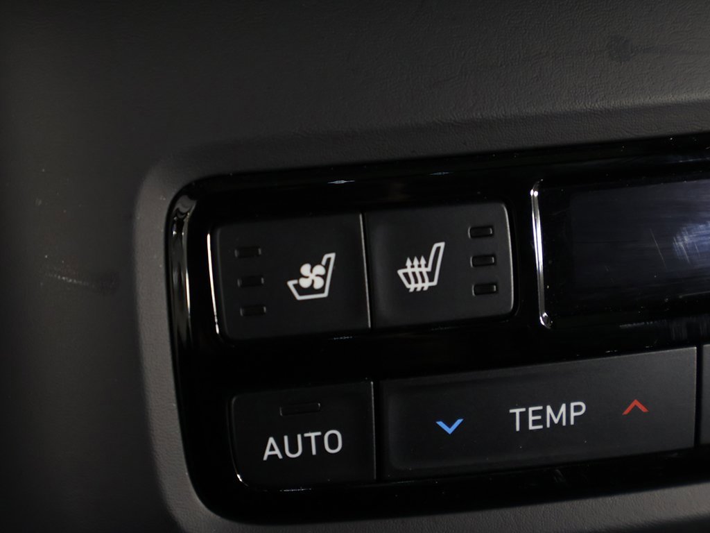 Used 2025 Hyundai Palisade Calligraphy image 70