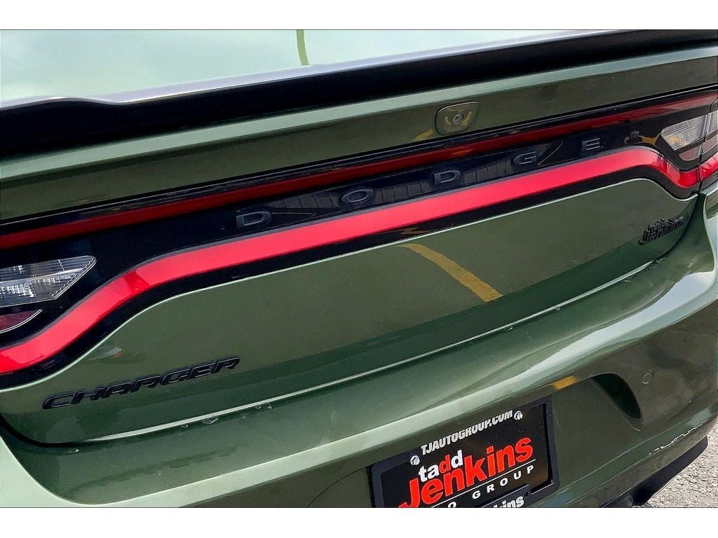 Used 2020 Dodge Charger SXT w/ Plus Group RWD image 31