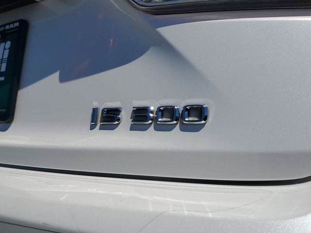 Used 2018 Lexus IS 300 w/ Accessory Package 2 RWD image 7