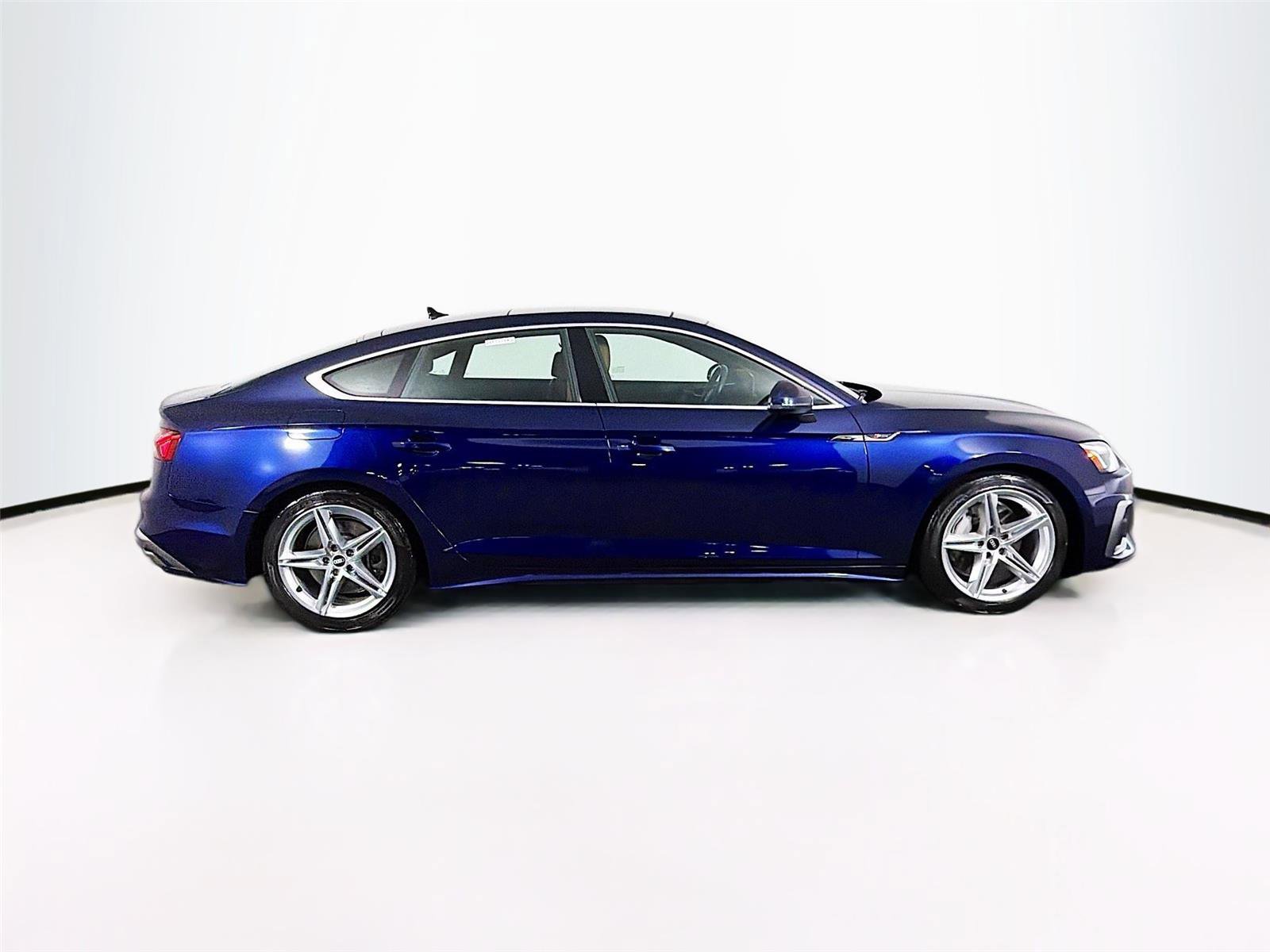 Used 2021 Audi A5 2.0T Premium Plus w/ Premium Plus image 8
