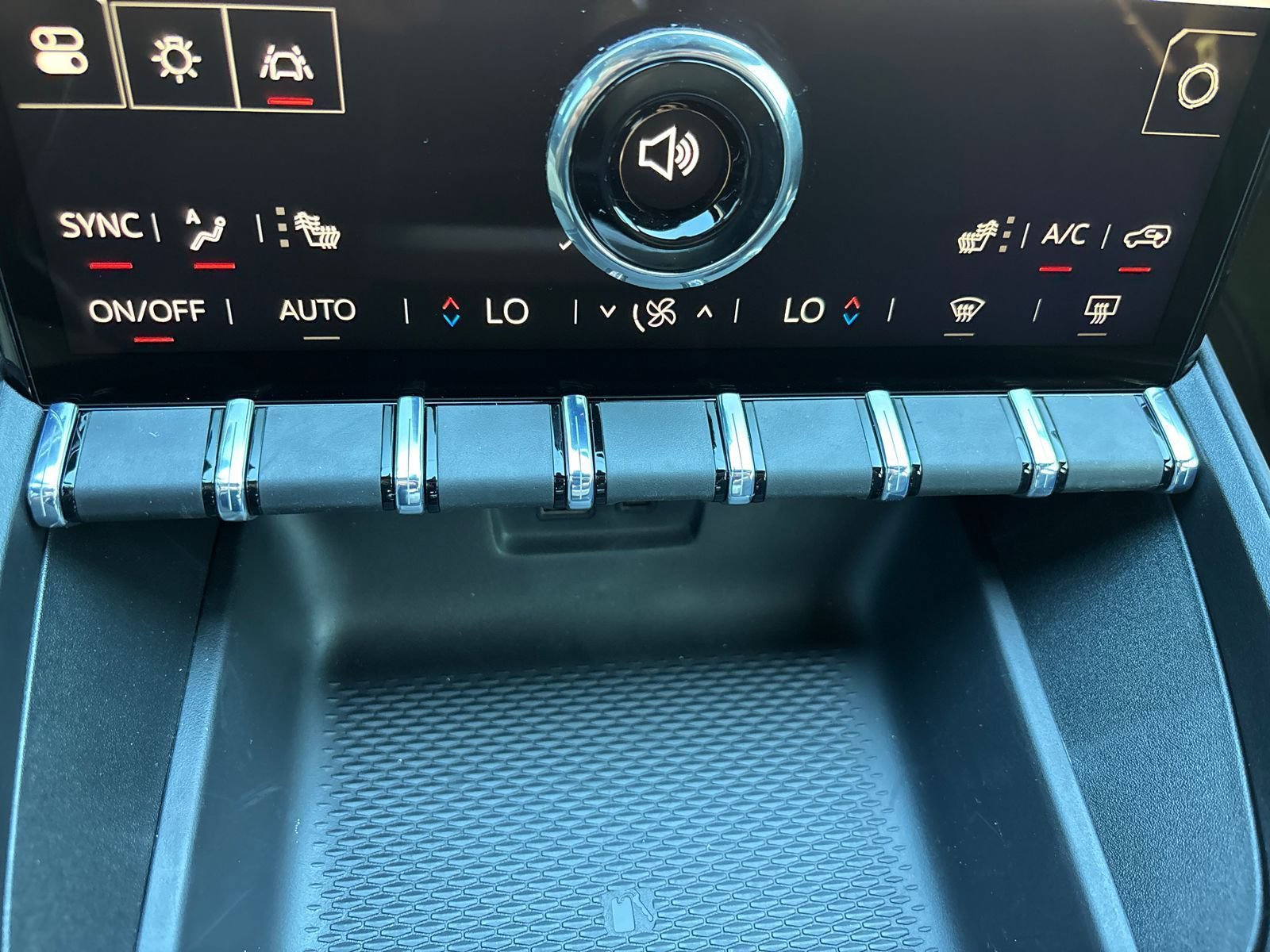 New 2026 GMC Terrain Elevation w/ Elevation Premium Package image 8