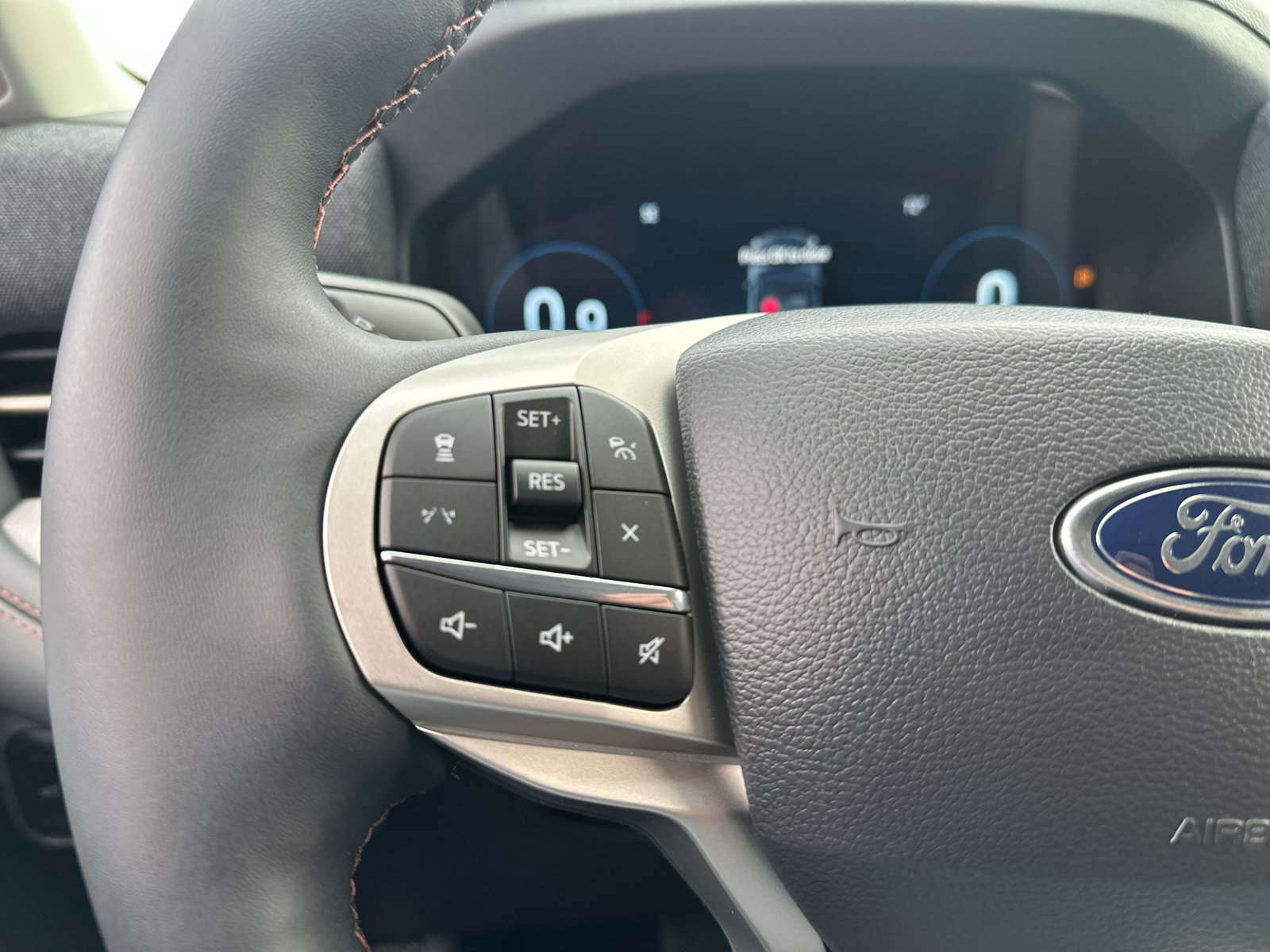 New 2026 Ford Explorer Active w/ Active Comfort Package AWD/4WD image 26
