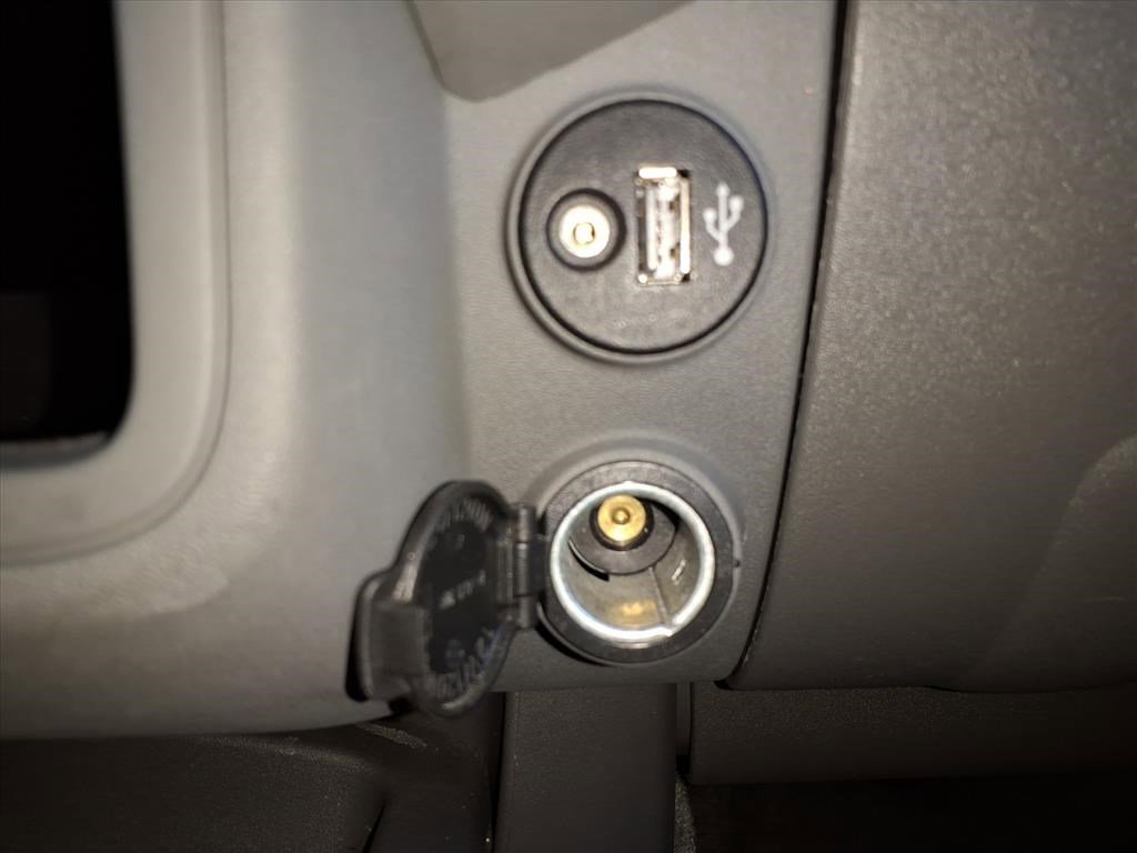 Used 2017 Nissan Frontier SV image 19