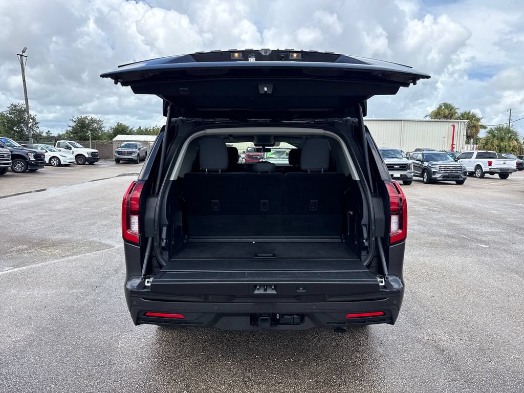 Used 2025 Ford Expedition Active RWD image 31