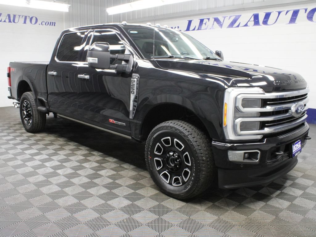 Used 2023 Ford F250 Limited w/ FX4 Off-Road Package AWD/4WD image 3