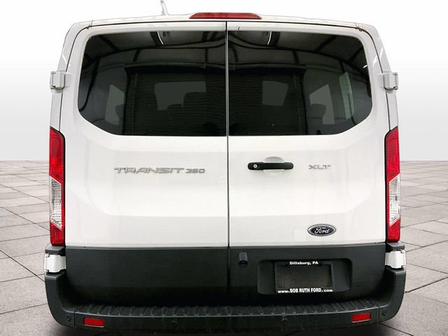 Used 2022 Ford Transit 350 XLT RWD image 4