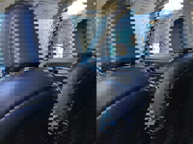 Used 2022 Kia Telluride SX w/ Nightfall Edition Package image 19