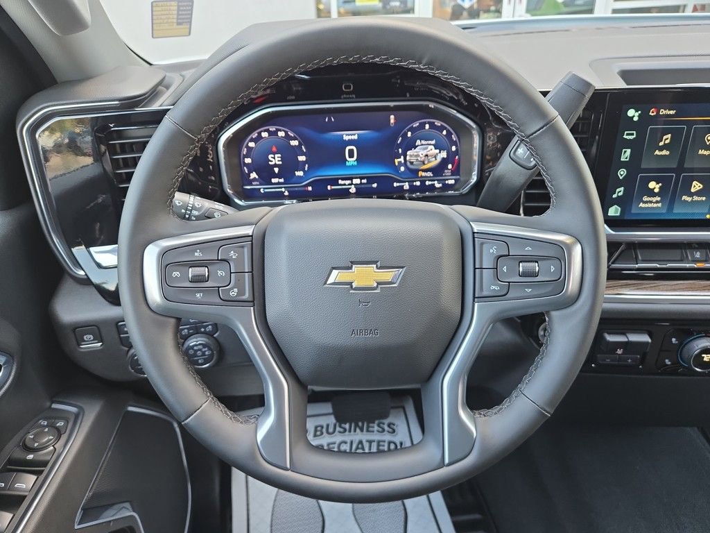 Used 2025 Chevrolet Silverado 2500 LT w/ Convenience Package image 20