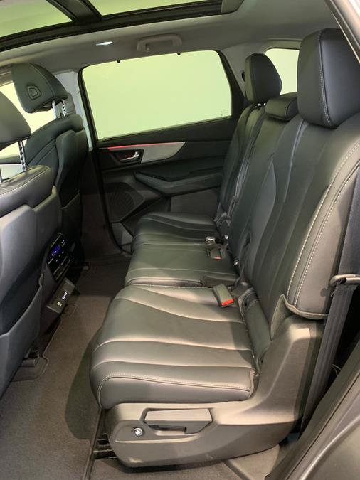 Used 2023 Acura MDX w/ Technology Package AWD/4WD image 42