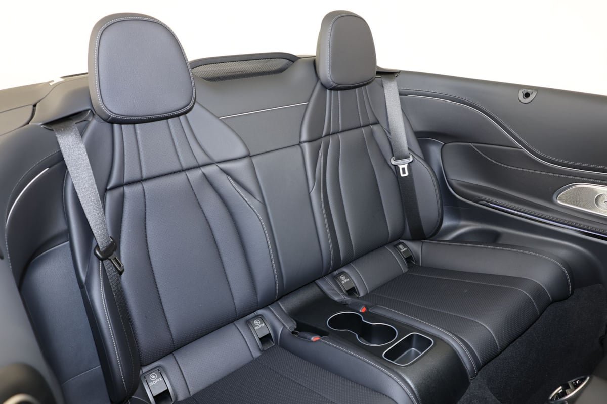 Used 2024 Mercedes-Benz CLE 300 4MATIC Cabriolet image 29