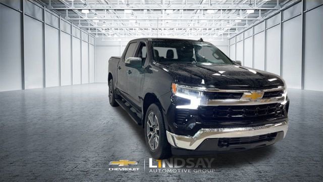 Used 2023 Chevrolet Silverado 1500 LT image 4