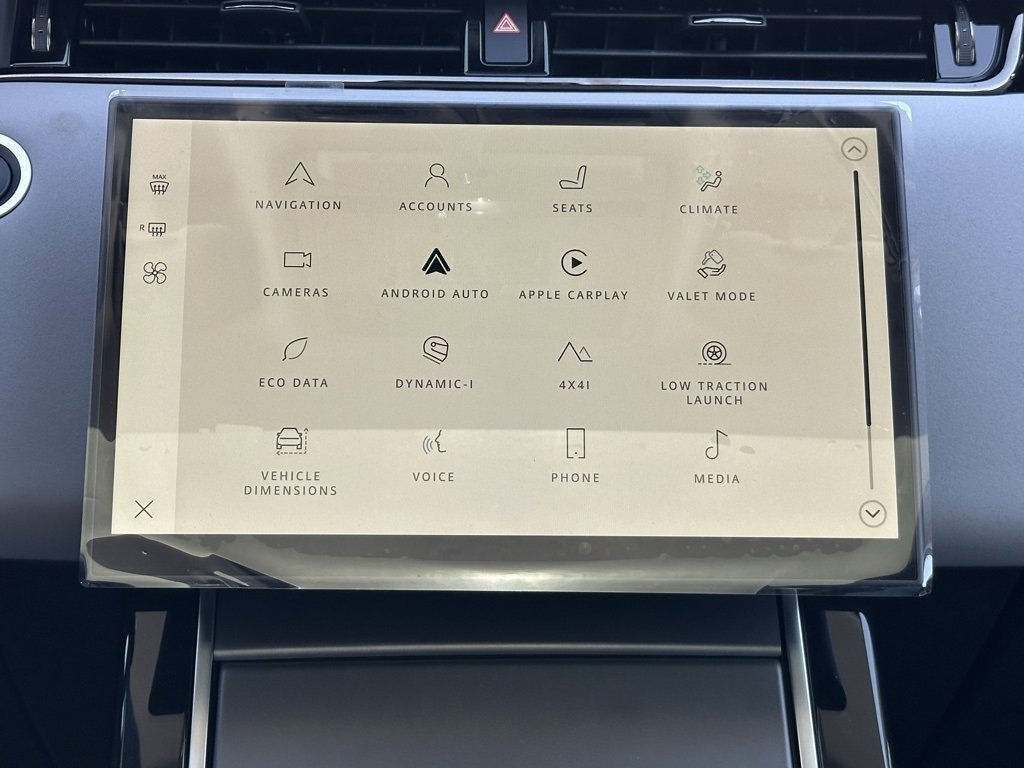 Used 2024 Land Rover Range Rover Evoque Dynamic SE image 23