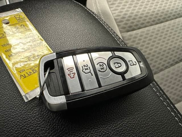 Used 2022 Ford Escape SE w/ Convenience Package image 16