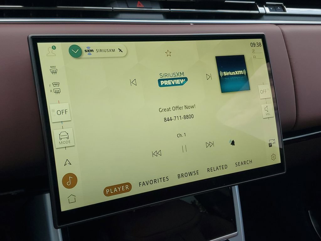 New 2026 Land Rover Range Rover SE AWD/4WD image 18