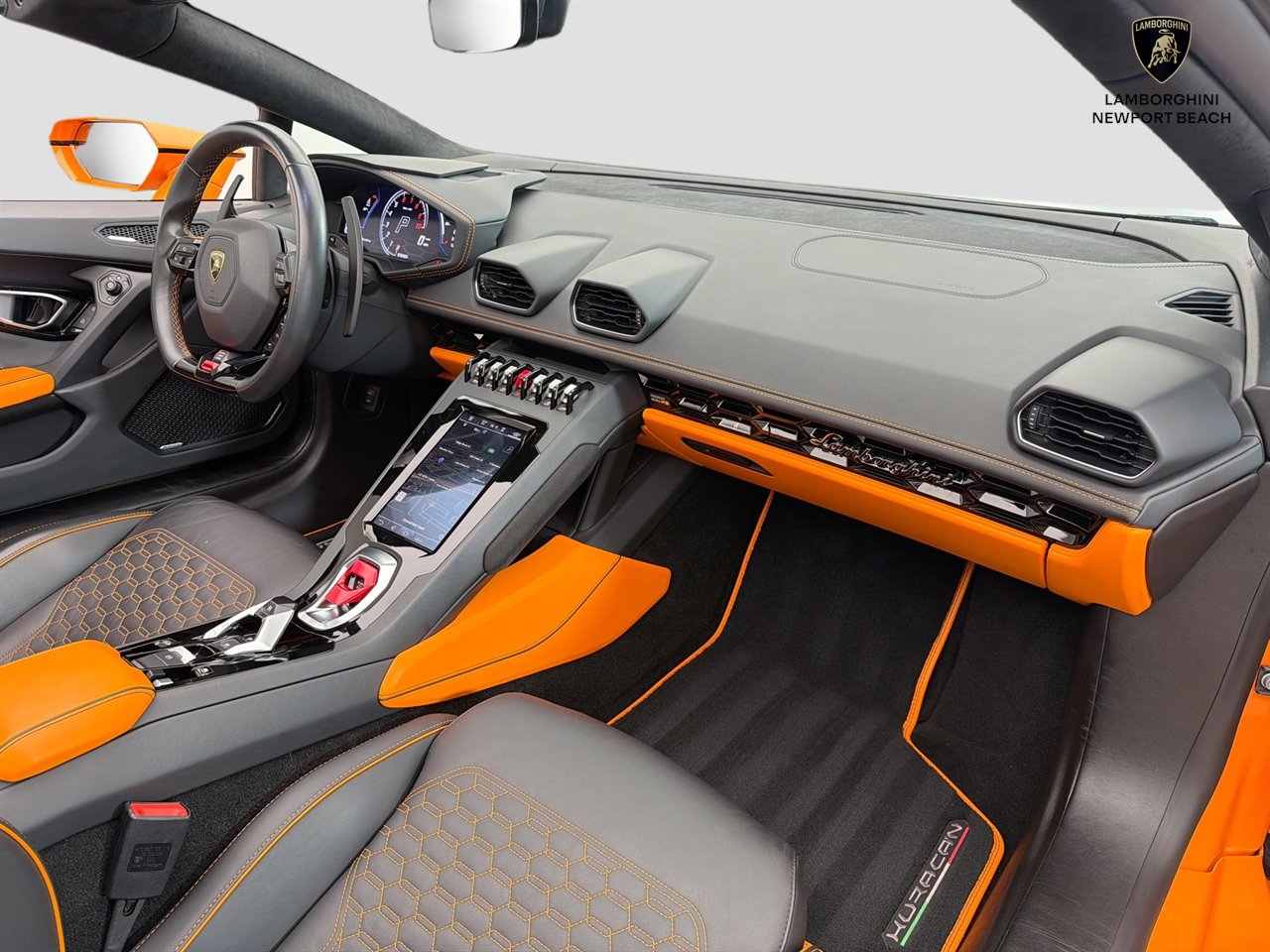 Used 2023 Lamborghini Huracan EVO AWD/4WD image 24