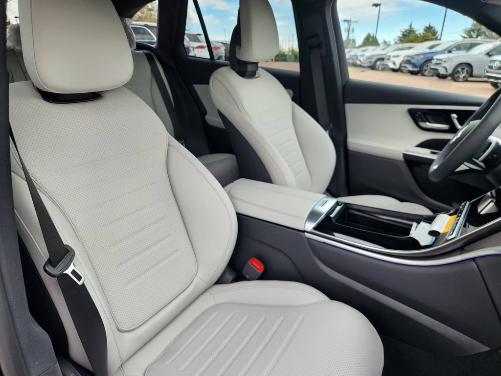 New 2026 Mercedes-Benz GLC 300 4MATIC image 14