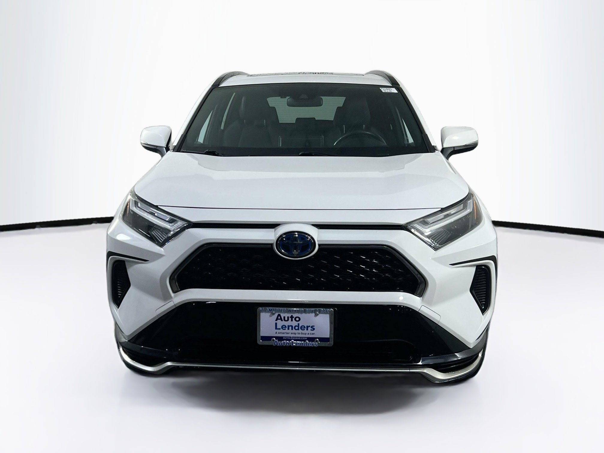Used 2023 Toyota RAV4 SE w/ Weather & Moonroof Package image 2