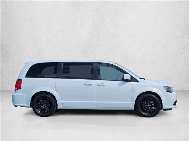 Used 2020 Dodge Grand Caravan GT FWD image 4
