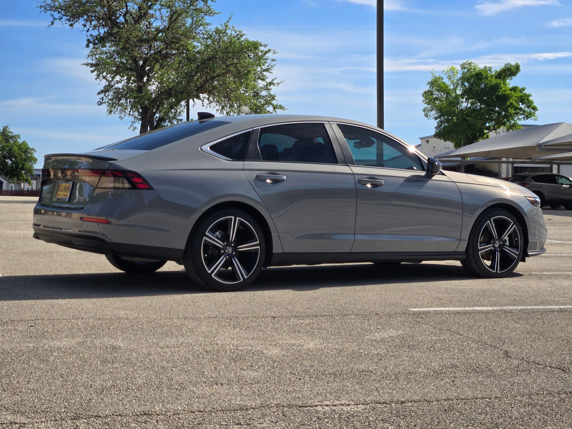 Used 2025 Honda Accord Sport image 4