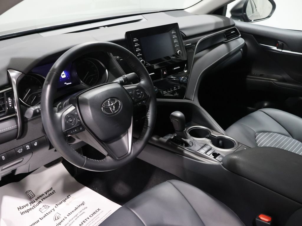 Used 2023 Toyota Camry SE image 15