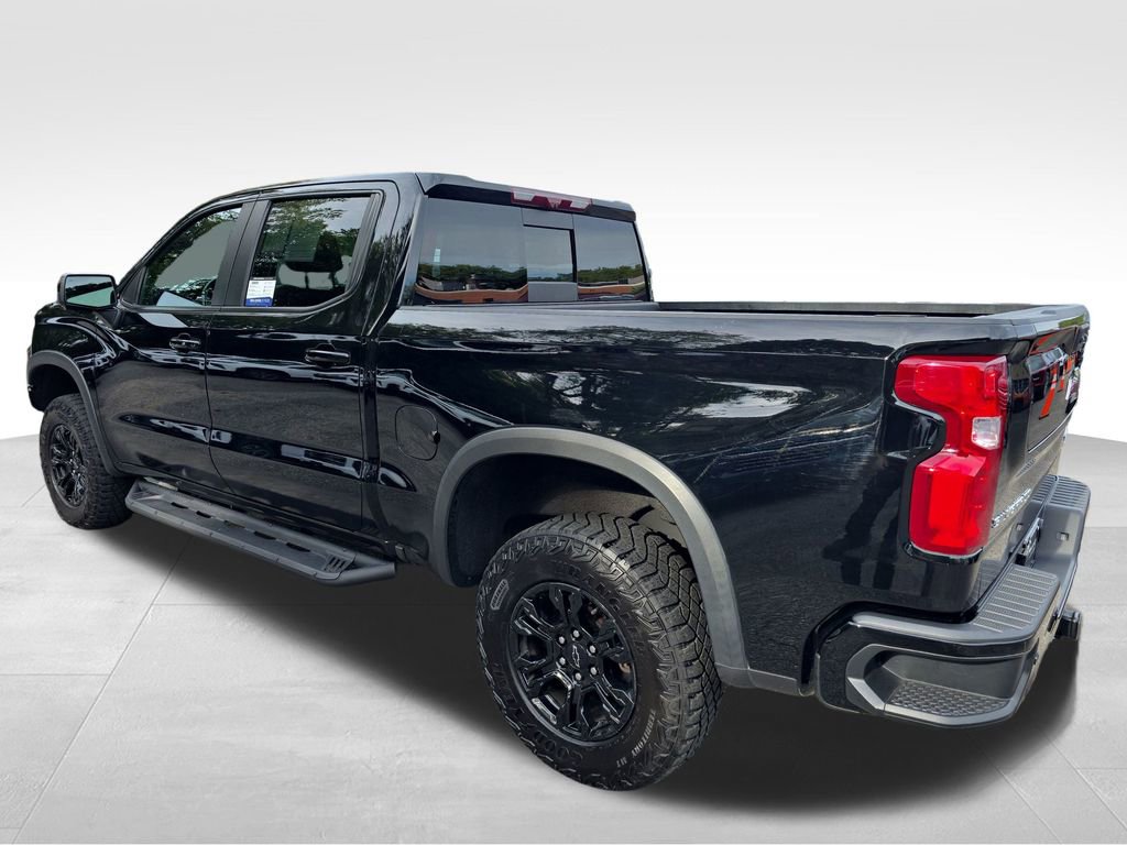 Used 2022 Chevrolet Silverado 1500 ZR2 w/ Technology Package image 12