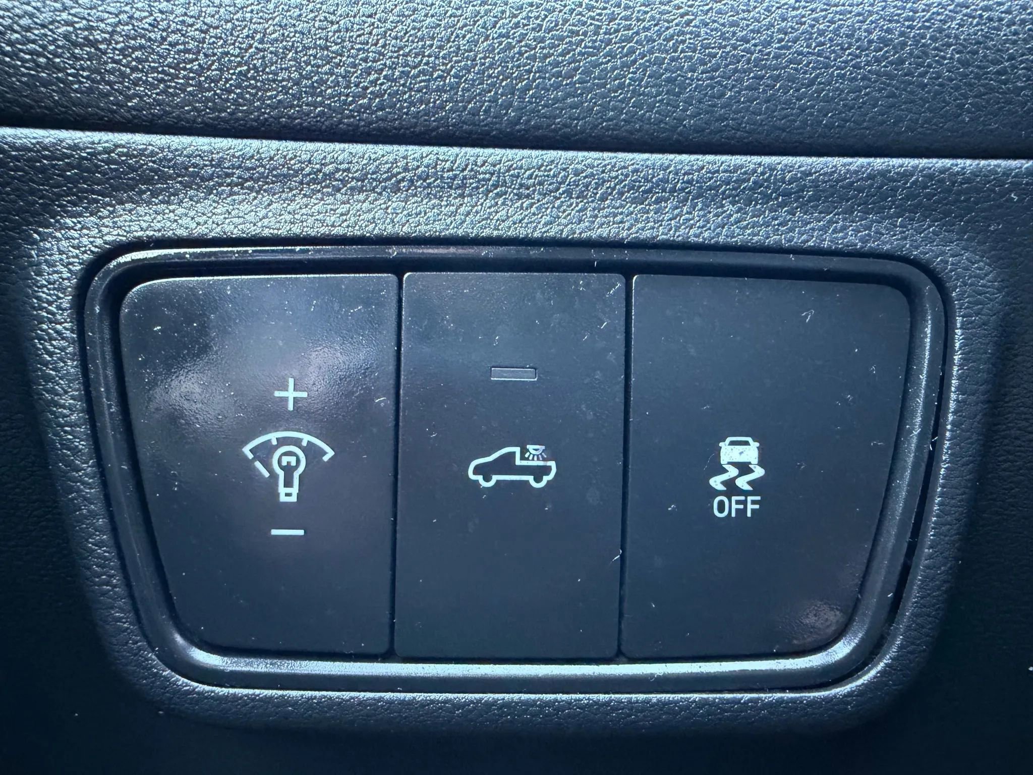 Used 2022 Hyundai Santa Cruz SEL w/ Activity Package image 23