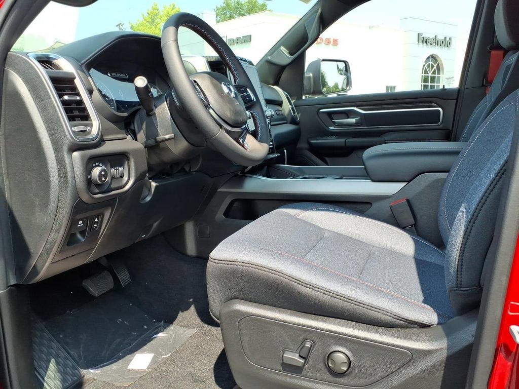 New 2026 RAM 1500 Big Horn AWD/4WD image 7