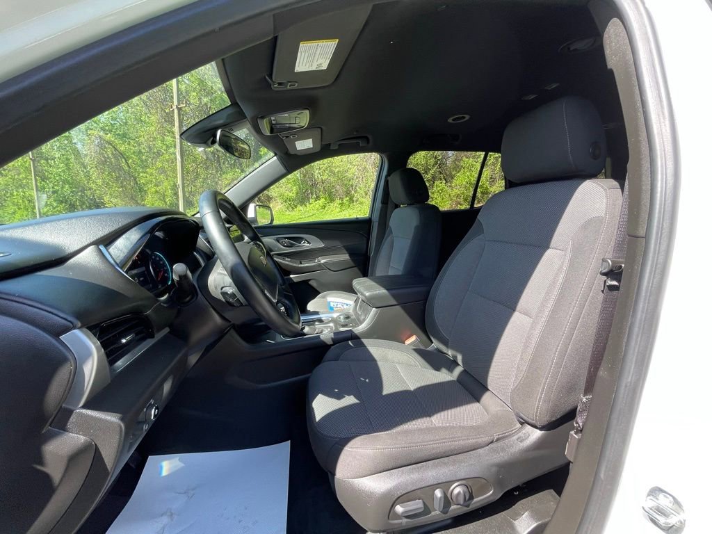Certified 2023 Chevrolet Traverse LT AWD/4WD image 29