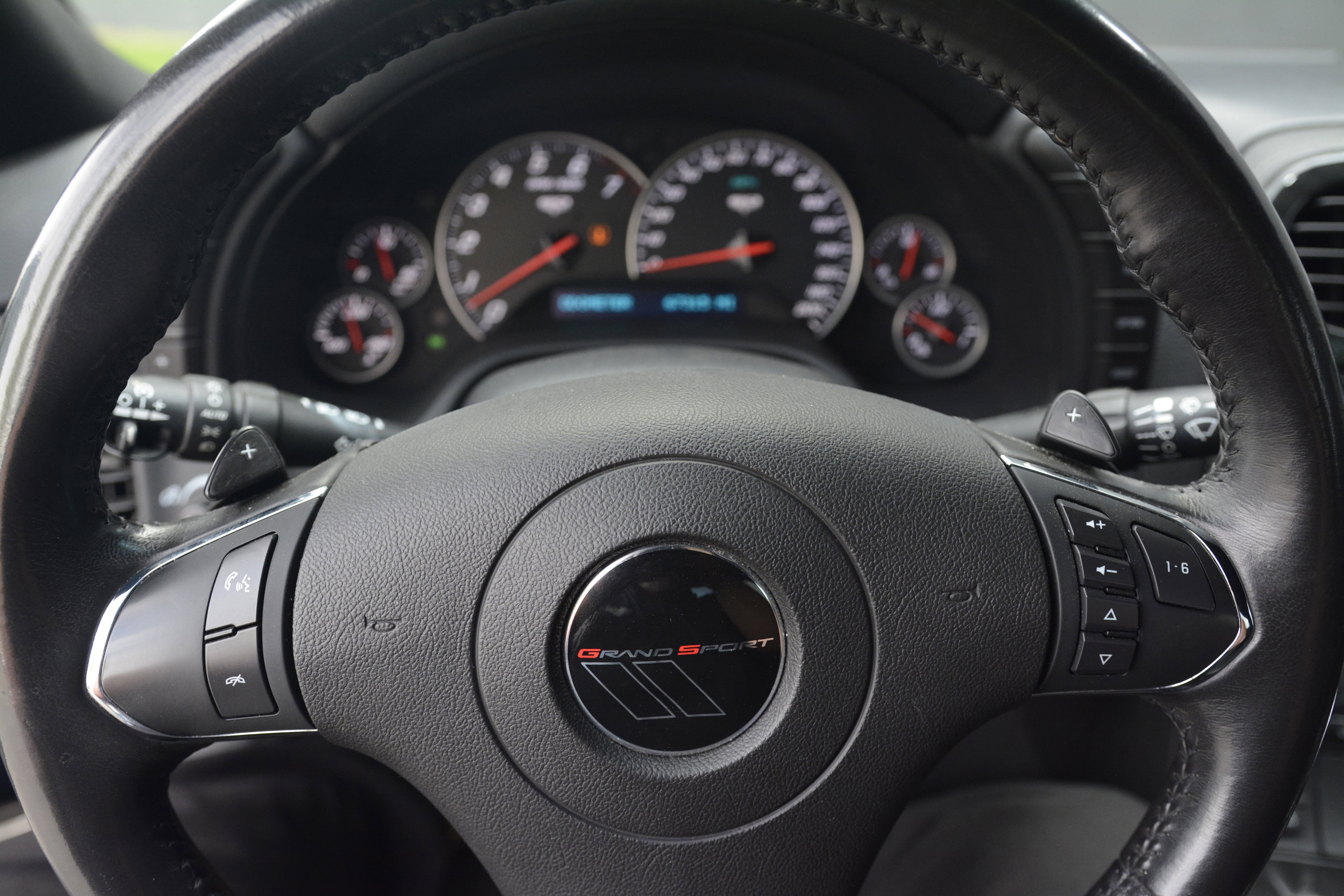 Used 2013 Chevrolet Corvette Grand Sport w/ 3LT Preferred Equipment Group image 17