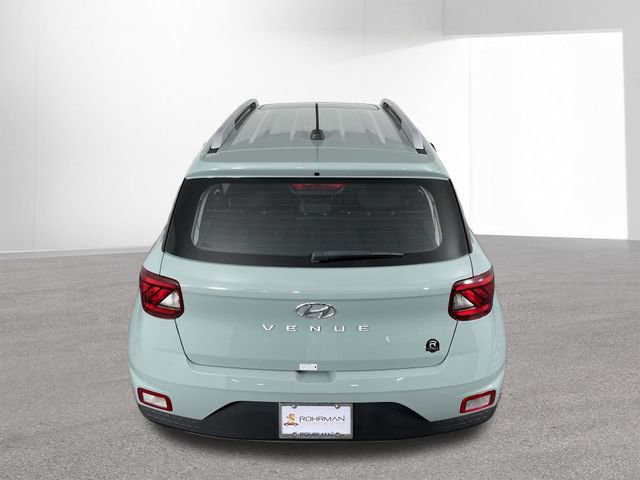 Used 2025 Hyundai Venue SEL FWD image 37