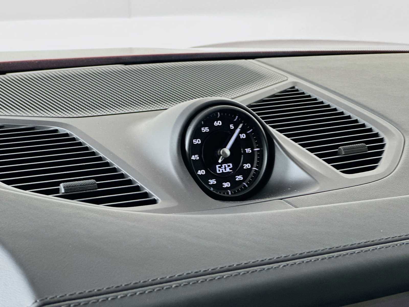 New 2026 Porsche Cayenne Coupe image 17