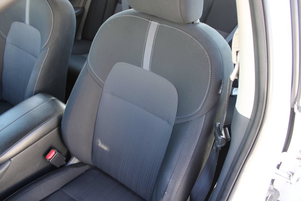 Used 2024 Nissan Sentra SV FWD image 16