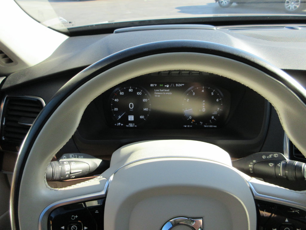 Used 2022 Volvo XC90 T6 Momentum w/ Advanced Package AWD/4WD image 28