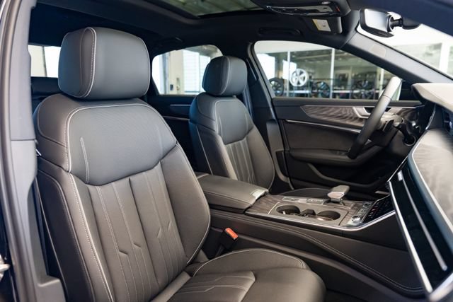 Certified 2025 Audi A6 3.0T Prestige AWD/4WD image 30