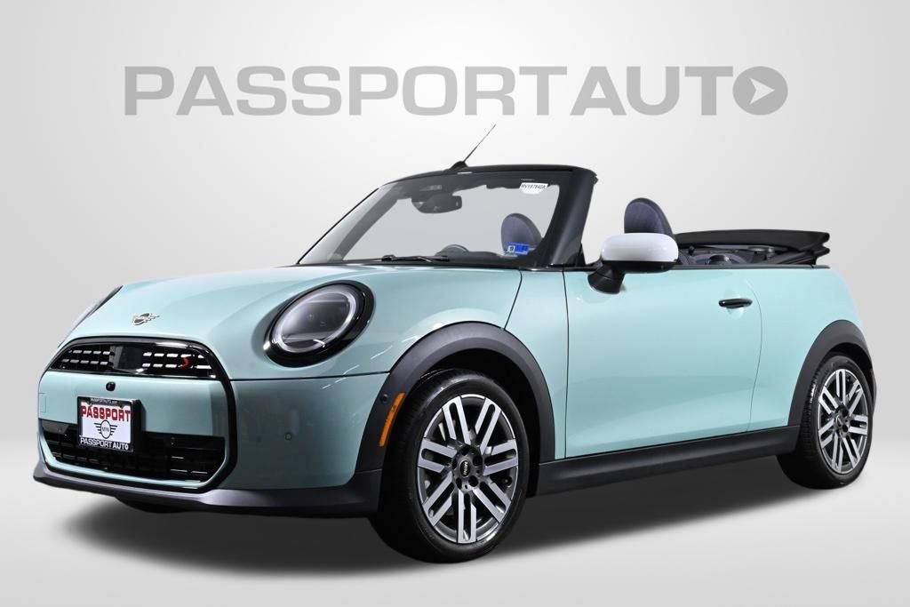 Used 2025 MINI Cooper S FWD image 1