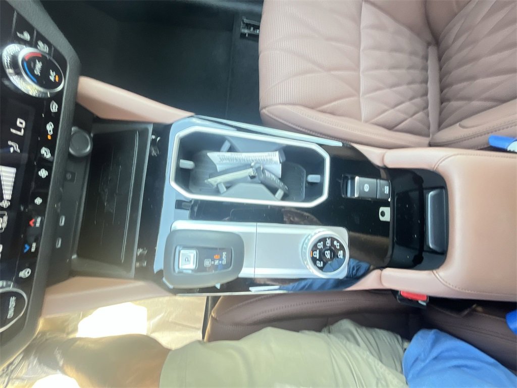 New 2025 Mitsubishi Outlander SEL image 20