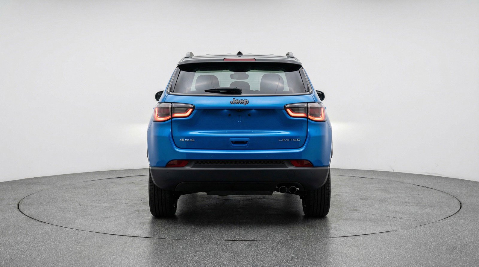 Used 2025 Jeep Compass Limited image 7