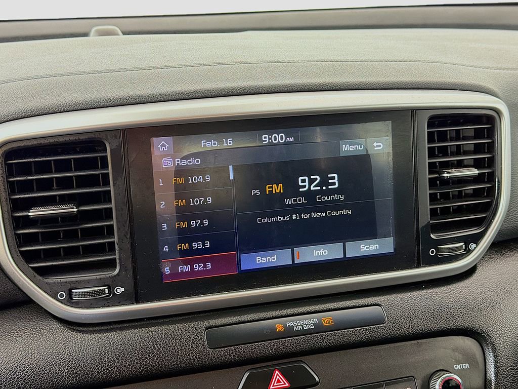 Used 2020 Kia Sportage LX image 30
