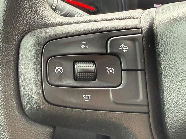 Used 2025 Chevrolet Silverado 1500 Custom image 13