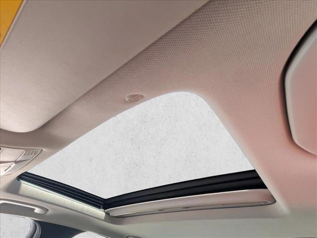 Used 2019 Mercedes-Benz C 300 4MATIC Sedan image 11