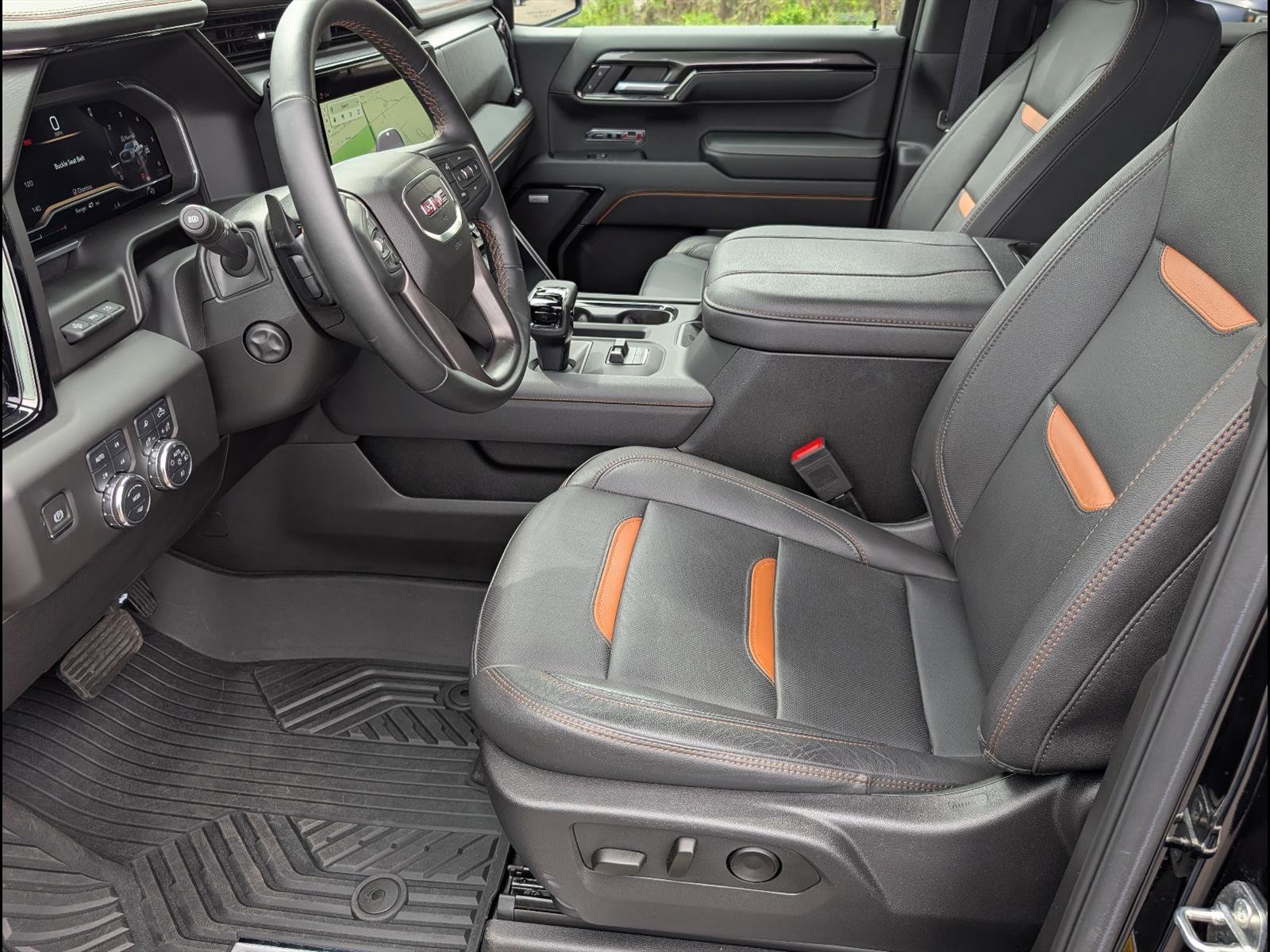 Used 2024 GMC Sierra 1500 AT4 w/ Technology Package image 13