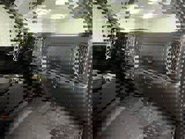 Certified 2024 Chevrolet Silverado 2500 Custom w/ Custom Value Package image 28